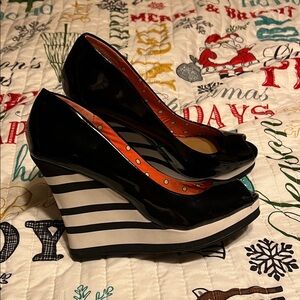 Fergalicious Black and White Striped Wedges